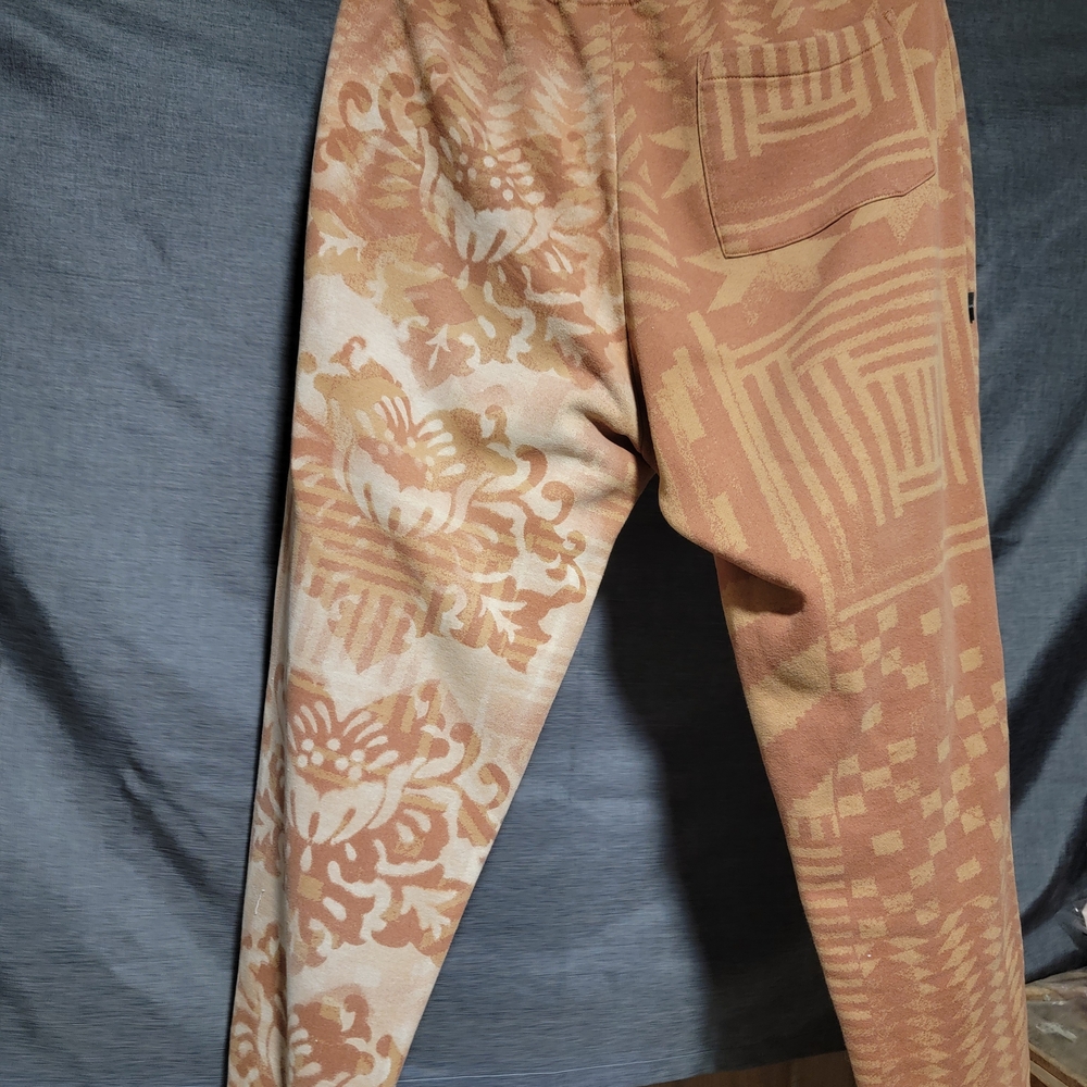 Stance Tan Patterned Men's Sweatpants - Picture 2 of 7